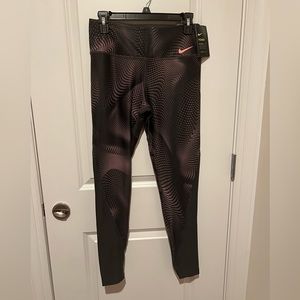 Nike Dri-fit leggings size M